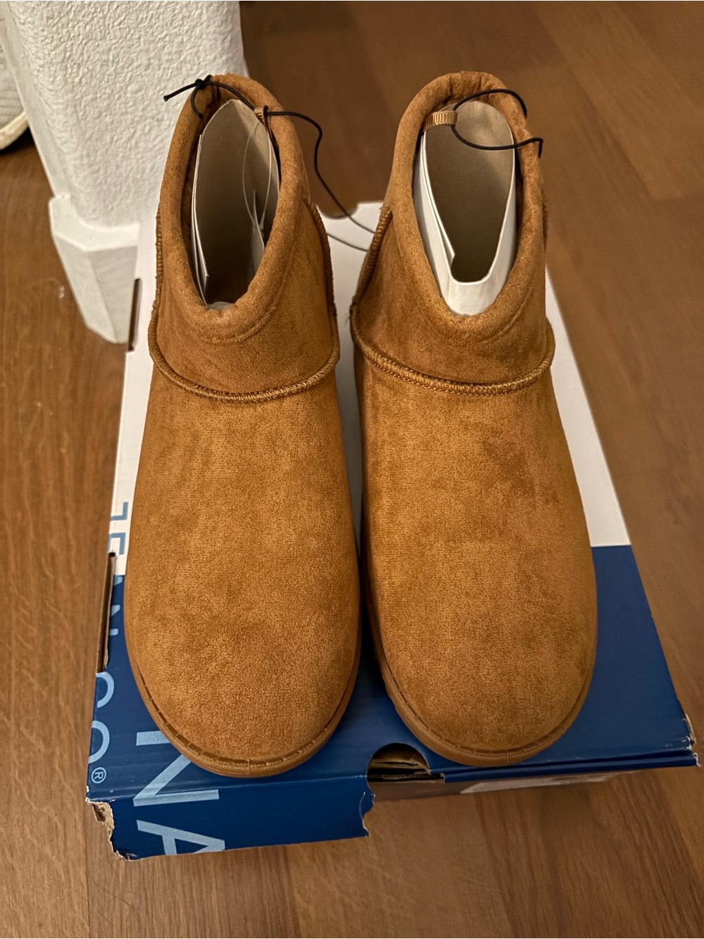 Arizona Jean Company Women's Tan Suede Ankle Booties